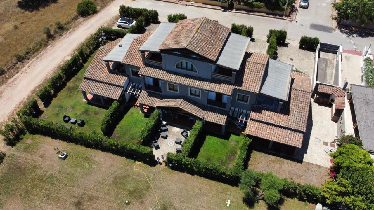 Villa Raffaello Porto San Paolo  Buitenkant foto